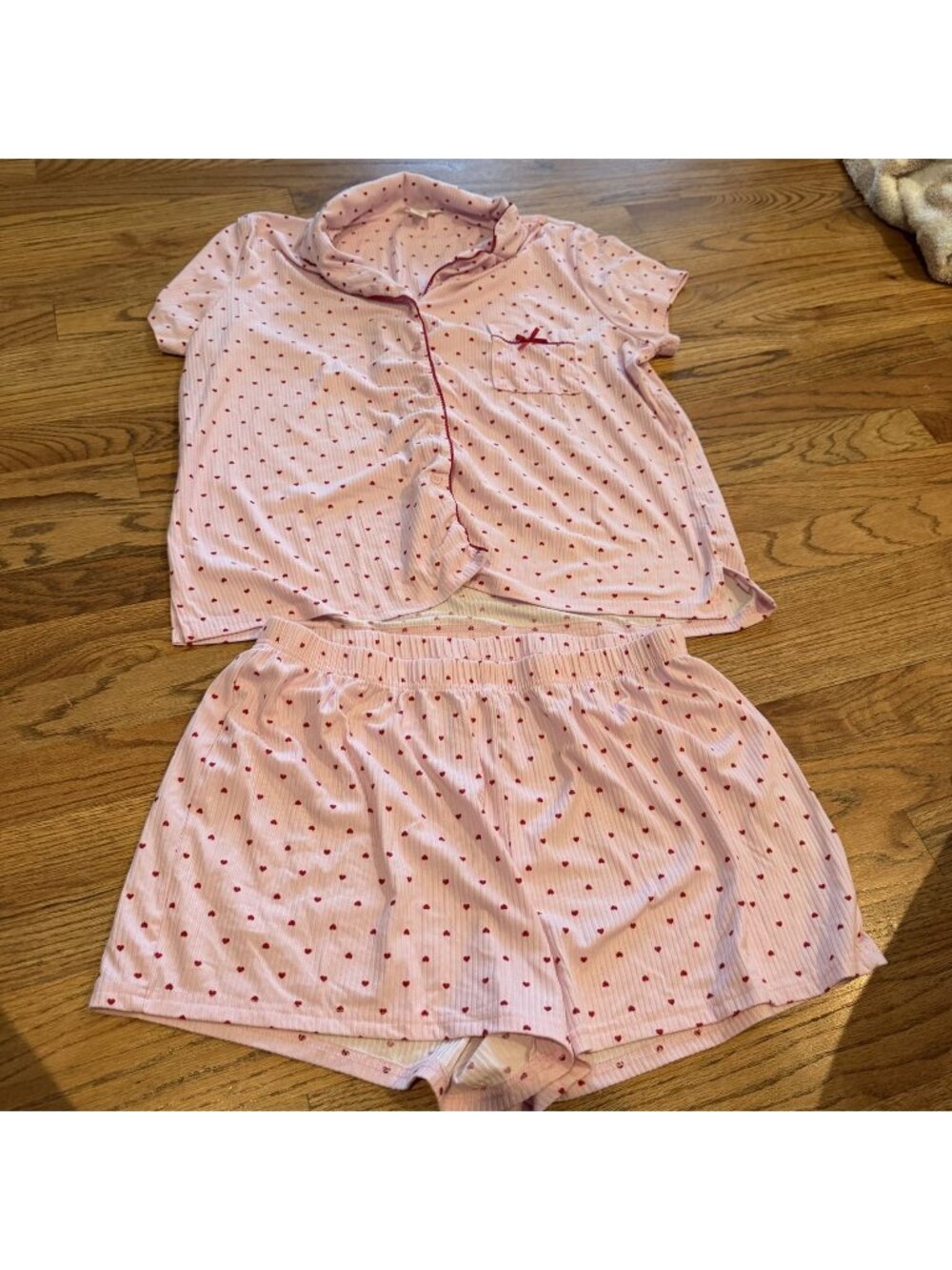 Laura Ashley Womens Red Heart Pink Pajama Set Large